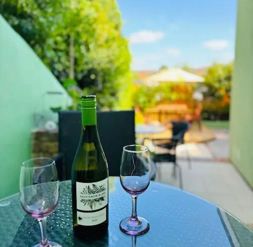 Totterdown's Fabulous House & Floral Garden Bristol