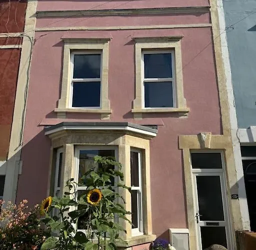 Casa vacanze Totterdown's Fabulous House & Floral Garden