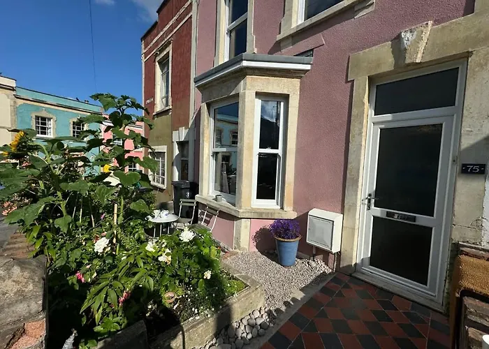 Totterdown's Fabulous House & Floral Garden Bristol