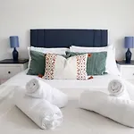Holiday home Totterdown's Fabulous House & Floral Garden Bristol