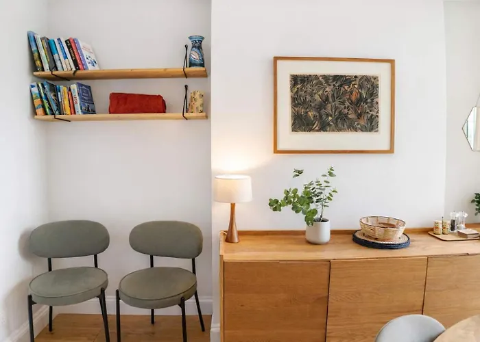 Totterdown's Fabulous House & Floral Garden Сasa de vacaciones