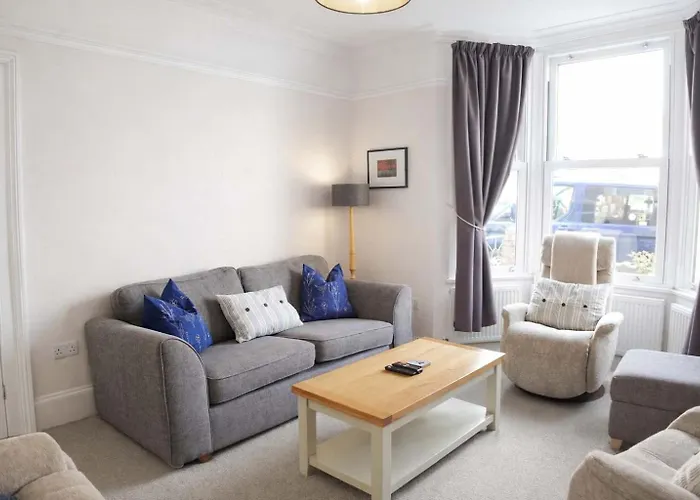 Сasa de vacaciones Totterdown's Fabulous House & Floral Garden *