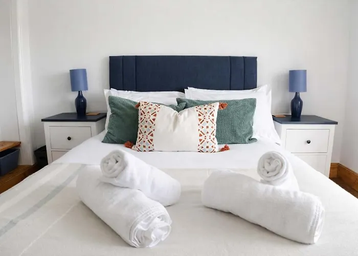 Сasa de vacaciones Totterdown's Fabulous House & Floral Garden Bristol