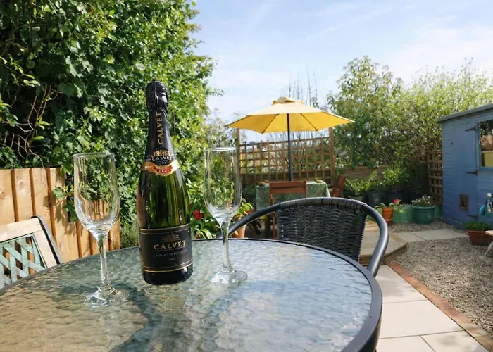 Totterdown's Fabulous House & Floral Garden * Bristol