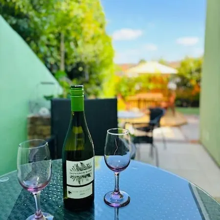 Totterdown'S Fabulous House & Floral Garden ブリストル